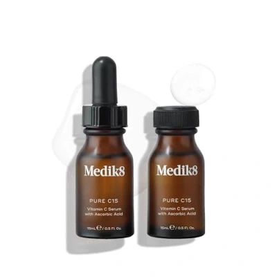 Immagine di Medik8 Pure C15 Siero alla vitamina C con acido ascorbico Illumina, rassoda, leviga e perfeziona la tua carnagione 2 x 15 ml