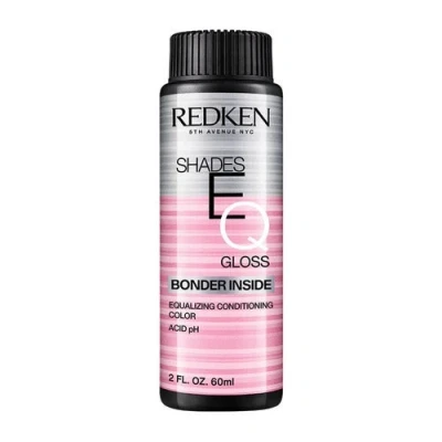 Immagine di Redken Shades Eq Gloss Color Bonder Inside 04Abn 60 ml