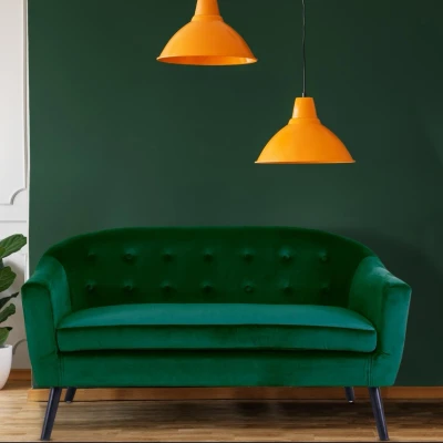 Immagine di Divano scandinavo a 3 posti Savoy in velluto verde Menzzo