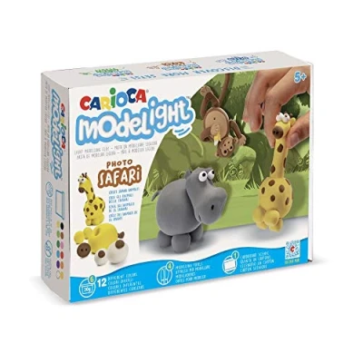 Immagine di Carioca Modelight Maxi Safari Pasta Modellabile per Bambini Super Elastica, Scatola Gioco con 6 Vasetti di da Modellare Leggera, Attrezzi e Tutorial, 12 Colori Assortiti, 180 g
