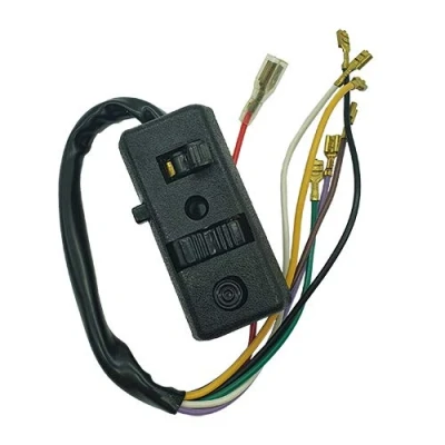 Immagine di one by Camamoto cod 77670004 commutatore fari claxon, devio luci compatibile con piaggio vespa px 125 150cc R.O. 160752