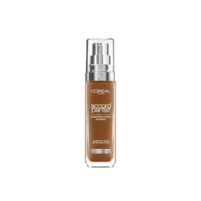 Immagine di L&#039;Oréal Paris Fondotinta Liquido, Incarnato Uniforme e Illuminato, Finish Naturale, Per Tutti i Tipi di Pelle, Formula con Acido Ialuronico, Accord Parfait, Tonalità: 9.5D/W Mahogany, 30 ml