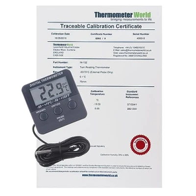 Immagine di Termometro calibrato del congelatore frigorifero di Digital con il certificato tracciabile calibratura 2 punti