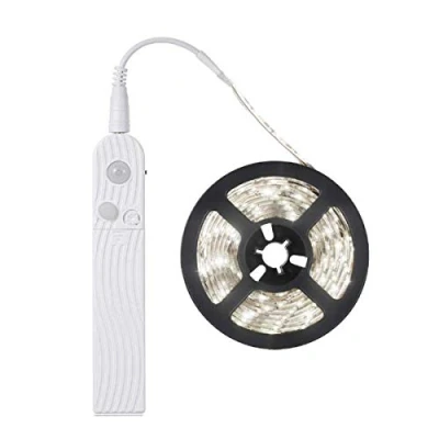 Immagine di FOLGEMIR 1 metro Striscia LED con rilevatore di movimento, luce notturna a batteria sensore PIR, illuminazione dell&#039;armadio, IP65 impermeabile, (Bianco Freddo 6000K, metro)