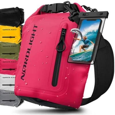 Immagine di Nordlight Dry Bag Sacca Impermeabile + Custodia per Cellulare Chiusura Arrotolabile, Tracolla Zaino Stagna Borsa Spiaggia, Canoa, SUP, Immersioni Rosa, 5 Litri