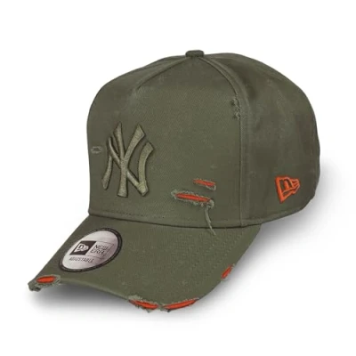 Immagine di New Era York Yankees MLB Distressed Verde Oliva Berretto Regolabile del Modello 9Forty E Frame
