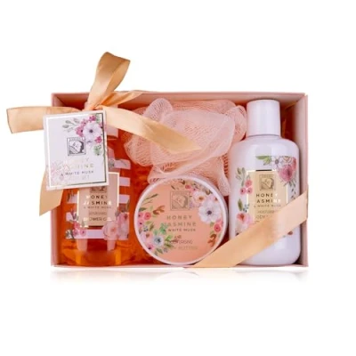 Immagine di Accentra Set doccia da donna Honey Jasmine in bella confezione regalo di 4 pezzi con gel doccia, lozione per il corpo, burro corpo e spugna a rete San Valentino festa