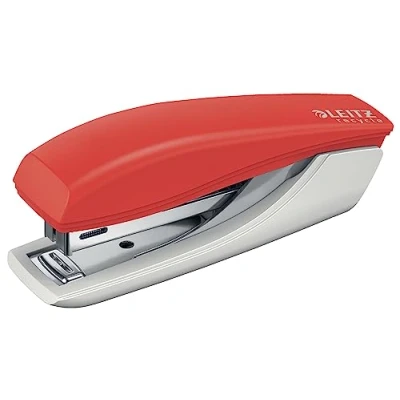 Immagine di Leitz NeXXt Recycle Mini Cucitrice Compatta e Tascabile in Acciaio Plastica Riciclata, Riciclabile al 100%, Cuce fino a 10 Fogli, Levapunti Integrato Apertura 180, 56170025 Rosso