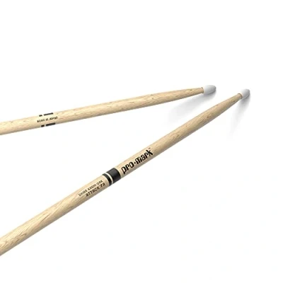 Immagine di Bacchette in quercia giapponese Shira Kashi ProMark 7A con punta nylon