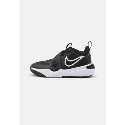 Immagine di Nike Performance TEAM Hustle 11 Unisex Scarpe da basket per bambini, Taglia: 40, Black/white Pelle e tessuto