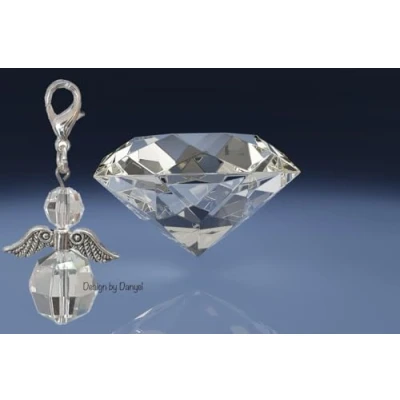 Immagine di DDesign angelo custode con cristalli Swarovski argento (ciondolo per auto, cristallo finestra, decorazione portafortuna, angelo, portachiavi, Swarovski)