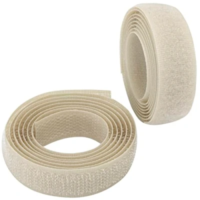 Immagine di Aerzetix C65883 Nastro/rotolo di scratch 16mm 1 metro auto aggrappante organizer/fermacavo striscia aggancio sacchetto indumento cinghia colore: beige chiaro in poliammide e poliestere