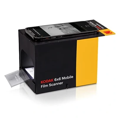 Immagine di KODAK 6x6 Scanner mobile per pellicole, conversione e salvataggio di diapositive negativi [formati pellicola 120 220] sul tuo smartphone