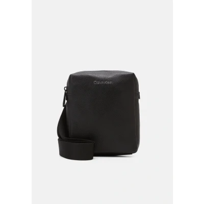 Immagine di Calvin Klein MUST Reporter Unisex Borsa a tracolla, Taglia: One Size, Black