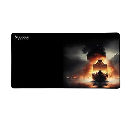 Immagine di Konix Drakkar Tappetino per mouse gaming Heidrun XXL 90 x 46 cm Base antiscivolo in gomma Disegno vichingo