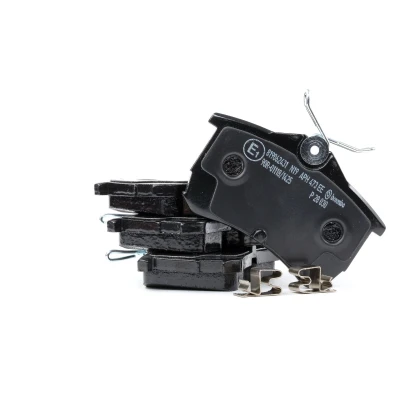 Immagine di BREMBO P 28 030 Kit pastiglie freno con segnalatore acustico usura senza accessori HONDA: ACCORD 7 Limousine, Tourer, 6 Aerodeck