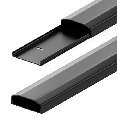 Immagine di deleyCON Canalina Portacavi e Fili Universale Facile Spostamento di Cavi PVC Alta Qualità Lunghezza 100cm Larghezza 6cm Altezza 2cm Nero