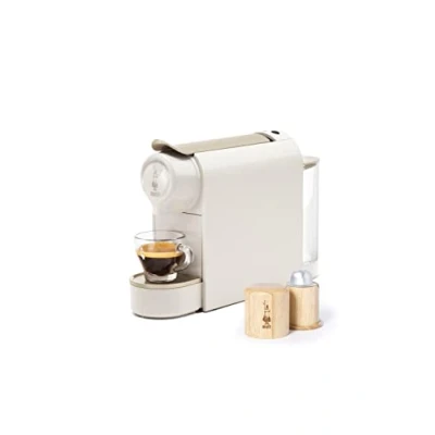 Immagine di Bialetti Gioia, Macchina Caffè Espresso Funziona esclusivamente con Capsule Bialetti, 50% Plastica Riciclata, Tortora