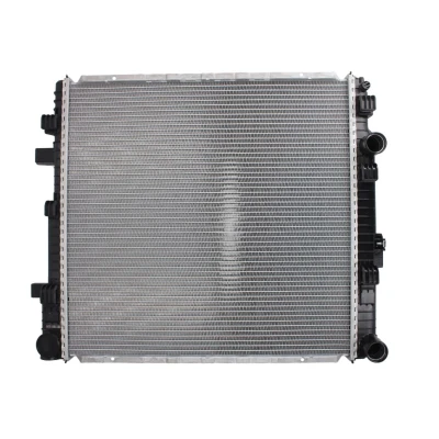 Immagine di THERMOTEC D7ME014TT Radiatore motore 570 560 33 Alette di raffreddamento montate meccanicamente