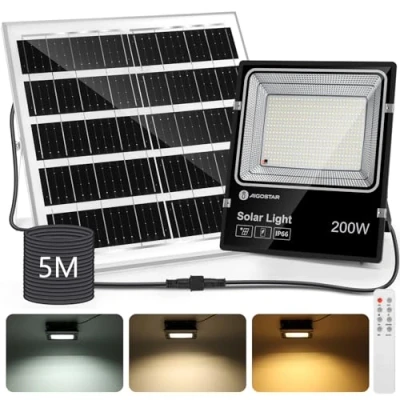 Immagine di Aigostar Faro led esterno con grande pannello solare，cavo 5M，16000mAH，Batteria di capacità，dimmerabile 3000/4000/6500K，Faretto da solare telecomando e timer，IP66