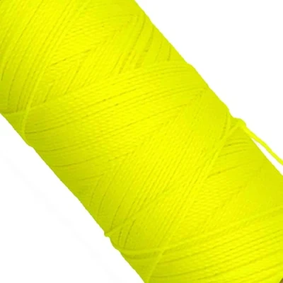 Immagine di Linhasita, rocchetto di filo cerato, Linhasita 100 g, 170 m, 1 mm spessore, in poliestere, macramè, 30 colori. metros / gr Giallo fluorescente