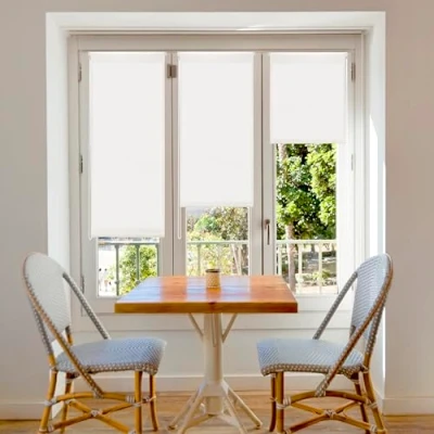 Immagine di Blindecor Aure Tenda a rullo traslucida tinta unita senza perforazione Bianco sporco, 52 x 180 cm (Larghezza Altezza) Dimensioni del tessuto 49 175 Tende per interni attrezzi