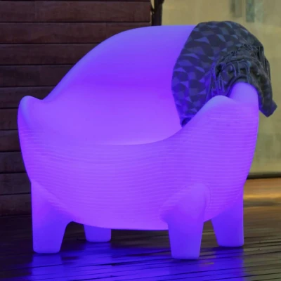 Immagine di Moovere poltrona da esterno illuminata solare RGB + batteria ricaricabile IP65 sedile moderno con telecomando e resistente per la terrazza (Illuminazione batteria)