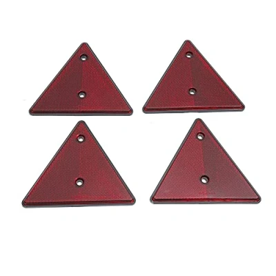 Immagine di TAEUYYM 4 x Catarifrangente Triangolare, Triangolare Posteriore Rosso Rimorchio Vite di Fissaggio, per Caravan RV Camion Autocarro Motociclo