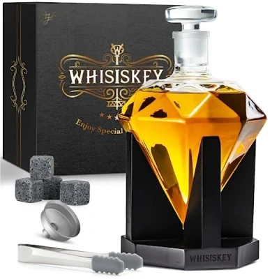 Immagine di Whisiskey Decanter per Whisky Diamante 1000ML Regalo Uomo Caraffa Whiskey Regali Compleanno Set include 4 Bicchieri in Vetro, Cubetti di Ghiaccio Riutilizzaibili, Pinze e Beccuccio