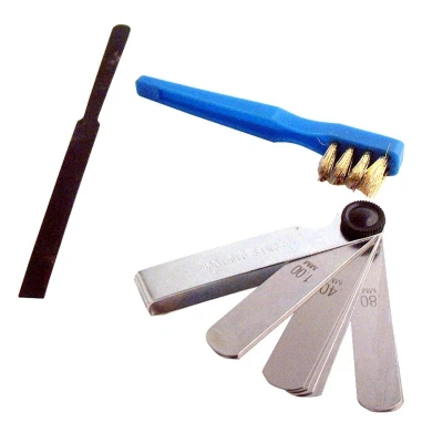 Immagine di XL 300204 Spazzola per candele accensione cleaning brush, file, set of shims
