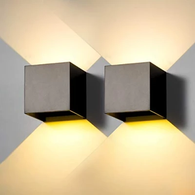 Immagine di 2 Pezzi Applique da Parete Esterno LED Lampada Interno Moderno Nero 6W 3000K Luce Caldo IP65 Impermeabile Lampade Muro Quadrata Alluminio su e Giù Regolabile Design Facile Installare