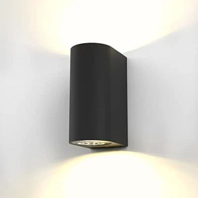 Immagine di B.K.Licht lampada da parete LED, applique esterno, include 2 lampadine GU10 5W, plafoniera per interni, luce calda 3000K, 800Lm, a muro in metallo nera IP44
