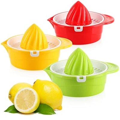 Immagine di COM FOUR® 3x Spremiagrumi per limoni e altri frutti manuale la cucina con setaccio rimovibile [la selezione dei colori varia] (03 pezzi colorato)