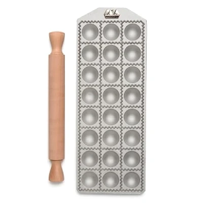 Immagine di Marcato Ravioli Maker with Dough Roller 24 Compartments ø 4 cm