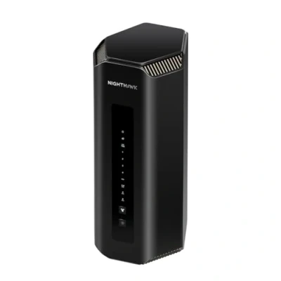Immagine di NETGEAR Router Nighthawk Tri Band WiFi 7 (RS700), Velocità Wireless BE19000 (fino a 19 Gbps), Copertura fino 325 m2, 200 dispositivi, Porta Internet 10 Giga, Abbonamento di 1 anno Armor incluso
