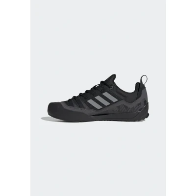 Immagine di Adidas Terrex Swift SOLO 2 Hiking Sneakers basse, Uomo, Taglia: 50 2/3, Core black/grey three/grey six Sintetico / tessuto