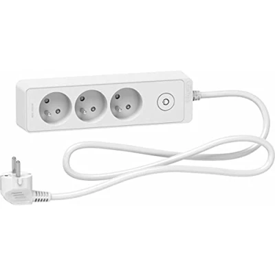 Immagine di Schneider Electric SC5ST9331W Prolunga multipresa a 3 prese, 2P+T, 1,5 m, colore: Bianco