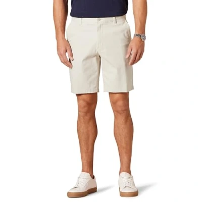 Immagine di Amazon Essentials Pantaloncini Chino Elasticizzati e Aderenti da 23 cm Uomo, Grigio Pietra, 36W