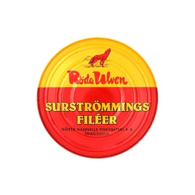 Immagine di filetti surströmming di aringhe fermentati in scatola tradizionale