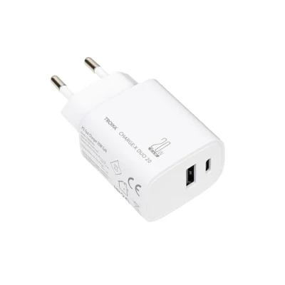 Immagine di TROIKA Spina di ricarica con GaN e tecnologia rapida Power Delivery Charge X Duo 20 W, connettore USB C A simultanea due dispositivi plastica bianco