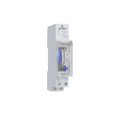 Immagine di Plikc TIM501 Interruttore orario elettromeccanico a cavalieri, programmazione giornaliera, installazione su Barra DIN 1 modulo, riserva di carica 72 ore
