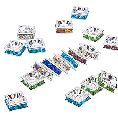 Immagine di NBEADS Square Pick Color Strass Distanziatore Charms Perline, Senza Nichel, Dimensione: Circa 8 mm di Larghezza, Lunghezza, 4 Spessore, Foro: 1