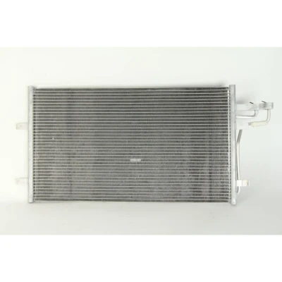 Immagine di NISSENS 94663 Condensatore senza essiccatore Alluminio 670 R 134a FORD: Focus 2, 2 Kombi, C Max