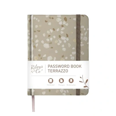 Immagine di Rileys &amp; Co Quaderno delle Password Tascabile con Pagine in Ordine Alfabetico (15 x 13 cm), Libro per Ricordare Login, Sito Web, Username e Molto Altro, Rubrica Passoword Smemorati