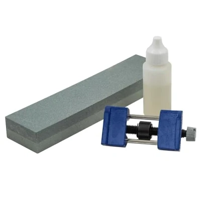 Immagine di Faithfull FAIOS8CHG Kit per affilare scalpelli legno e lame in metallo include: pietra oleata da 200 mm, guida levigatura olio bianco