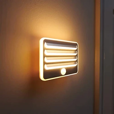 Immagine di Auraglow Set di 3 luci notturne a LED, con sensore movimento, senza fili, funzionamento batteria, per corridoio, scale, armadio