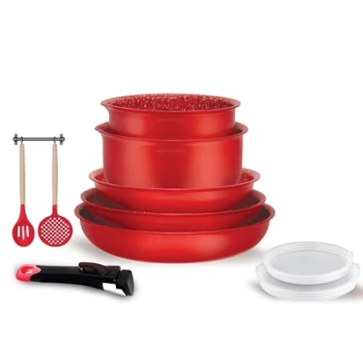 Immagine di Arthur Martin, AMR41, Set di Pentole in Alluminio da 10 Pezzi con Rivestimento Grip, Padelle 20 22 26 cm, 16 18 Coperchio Ermetico, 2 Utensili, Rosso