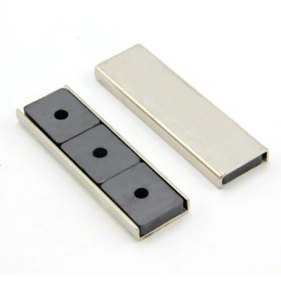 Immagine di Neoflex® A4 Foglio Magnetico Neodimio Flessibile con Autoadesivo 3M per Fissaggio O Montaggio su Una Superficie in Acciaio, Creando Chiusura, Segnaletica Fissata Immagini Sospese