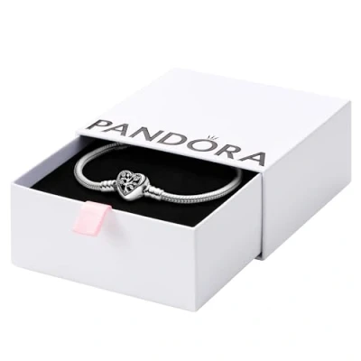Immagine di PANDORA Braccialetto con albero e scritta Family in maglia snake chiusura a forma di cuore, 16