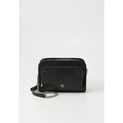 Immagine di Calvin Klein Jeans Utility Camera BAG Borsa a tracolla, Donna, Taglia: One Size, Black